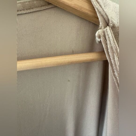 Baltic Born Meghan Velvet Wrap Maxi Dress in Champagne Floor Length Dress XS - Picture 10 of 11